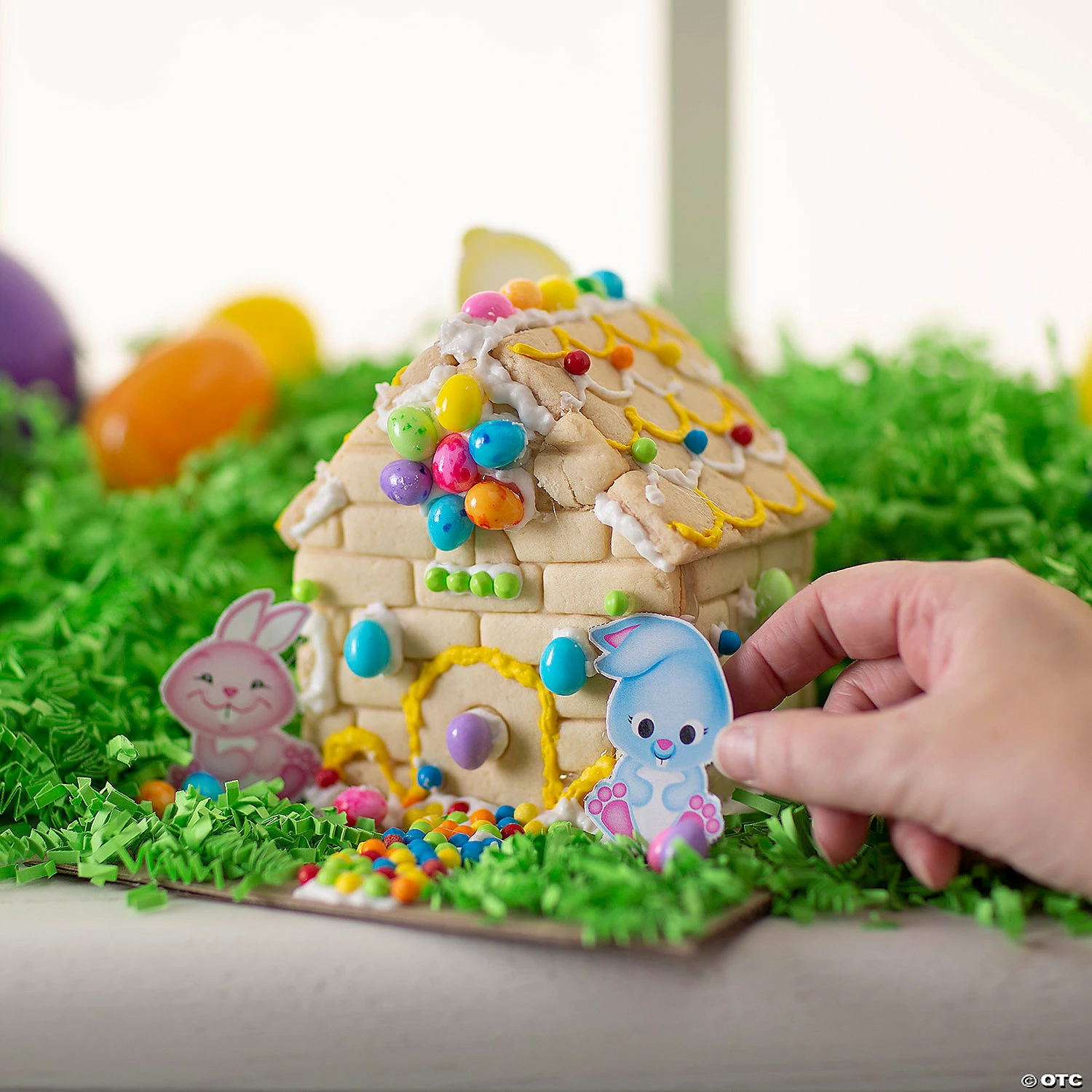Deals 🥰 Bee® Easter Cookie Cottage Kit - Makes 1 ⌛ 5 Deals 🥰 Bee® Easter Cookie Cottage Kit - Makes 1 ⌛ - Image 3